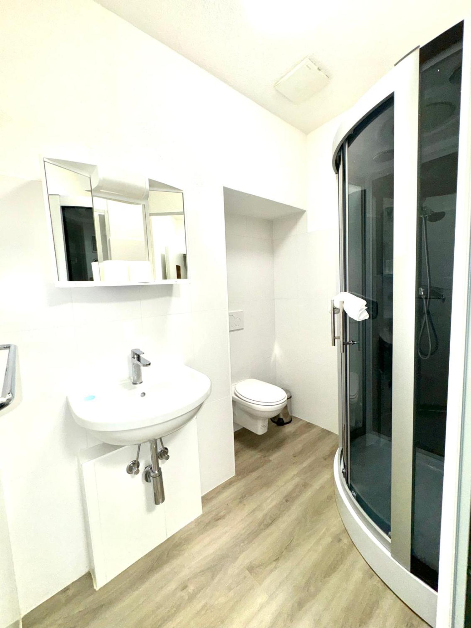 Hotel Leon D'Or Μπελλιντσόνα Εξωτερικό φωτογραφία
